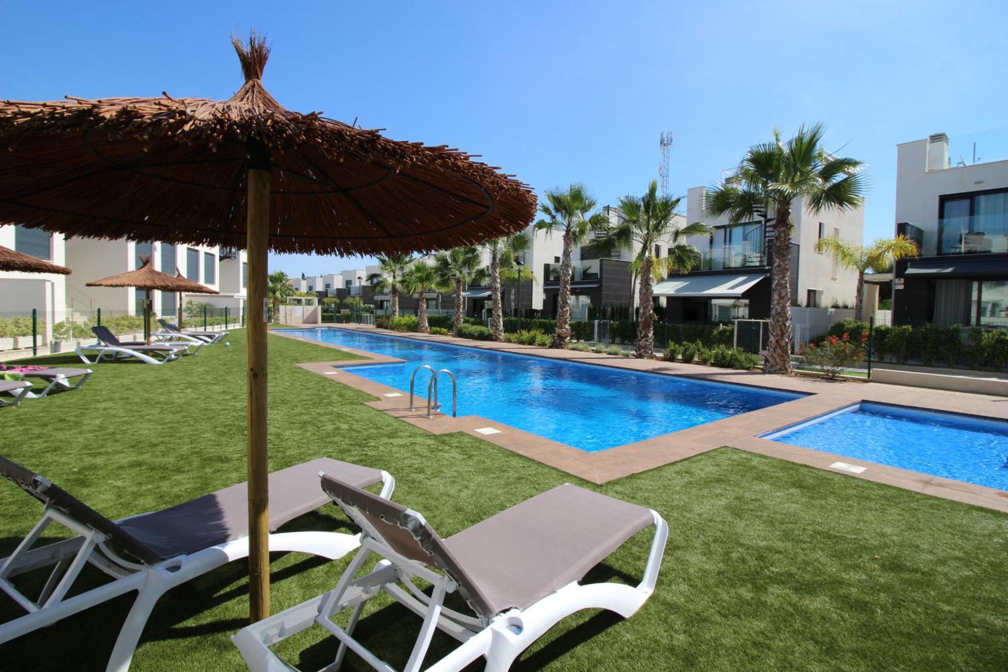 Villa Tindra Torrevieja Buitenkant foto